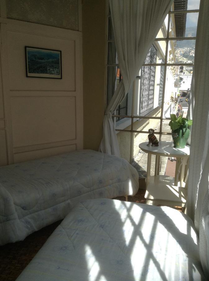 Grand Hotel Quito Bagian luar foto