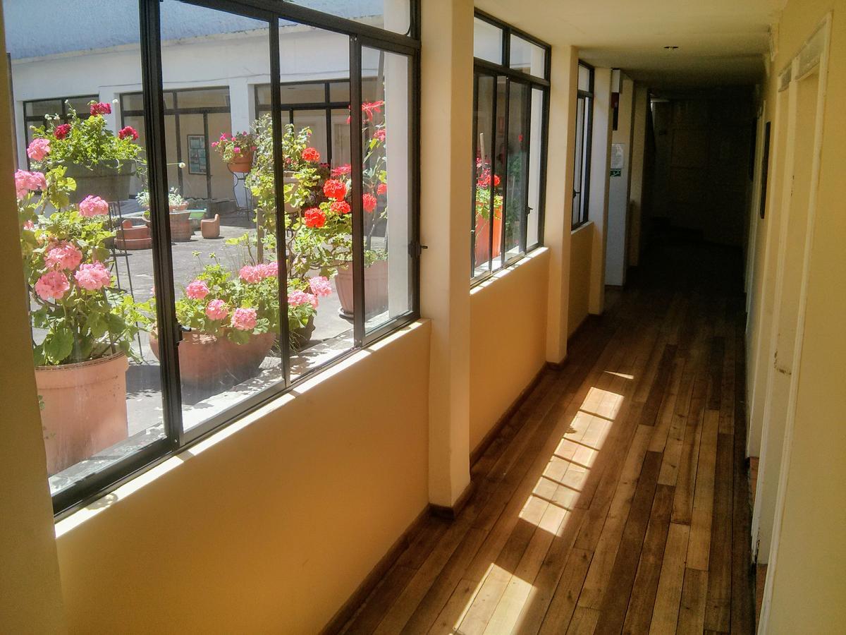 Grand Hotel Quito Bagian luar foto